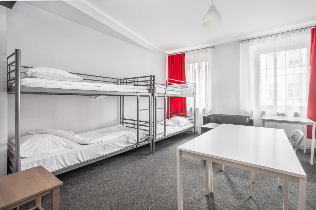 Shick Hostel Breslavia Exterior foto